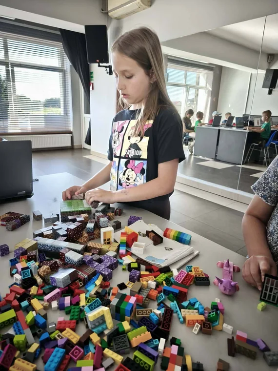 Budowanie inspirowane światem Minecraft