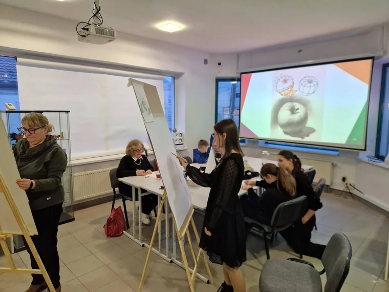 Kurs rysunku przy sztalugach